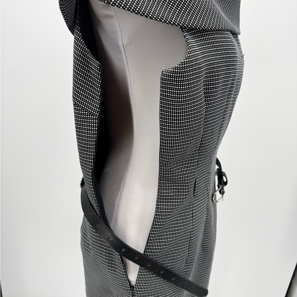 Tahari black sheath dress Womens size 4 - Picture 3 of 8